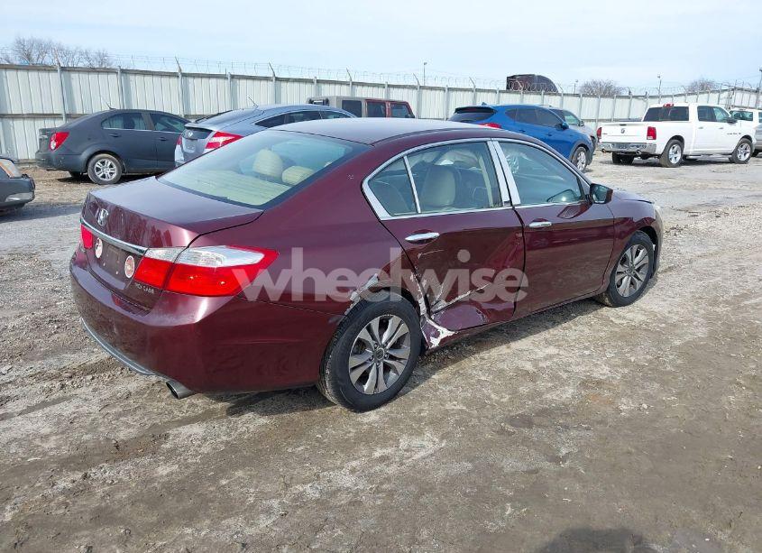 Photo 4 of 2015 Honda Accord LX (VIN 1HGCR2F3XFA124393)