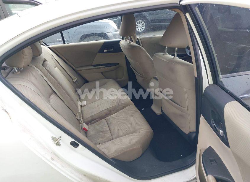 Photo 8 of 2015 Honda Accord LX (VIN 1HGCR2F3XFA127035)