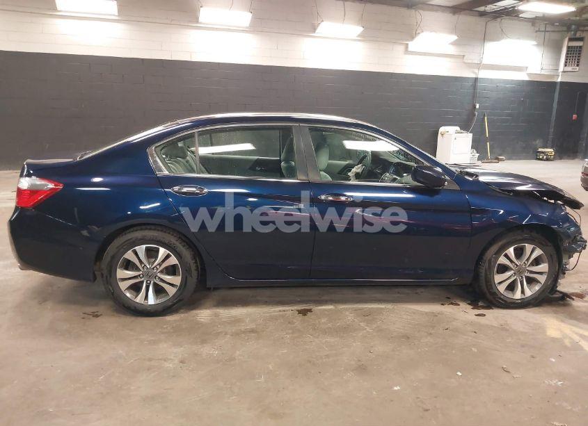 Photo 14 of 2015 Honda Accord LX (VIN 1HGCR2F3XFA130128)