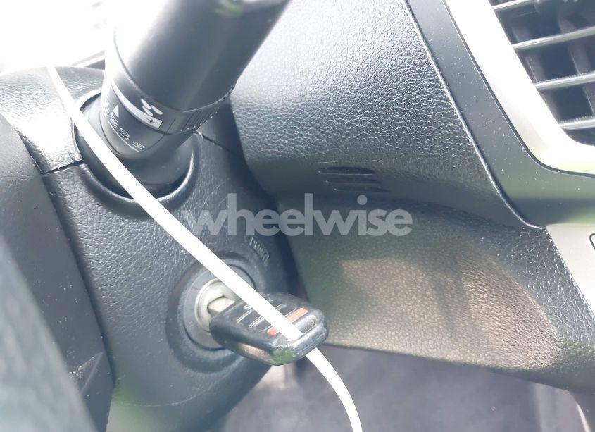 Photo 11 of 2015 Honda Accord LX (VIN 1HGCR2F3XFA147866)