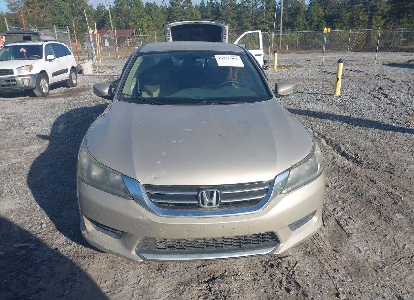 Photo 12 of 2015 Honda Accord LX (VIN 1HGCR2F3XFA191317)