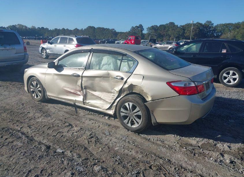 Photo 3 of 2015 Honda Accord LX (VIN 1HGCR2F3XFA191317)