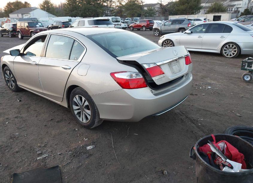Photo 3 of 2015 Honda Accord LX (VIN 1HGCR2F3XFA191351)