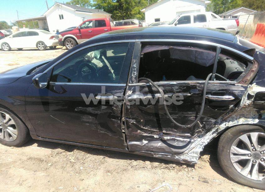 Photo 14 of 2015 Honda Accord LX (VIN 1HGCR2F3XFA195416)
