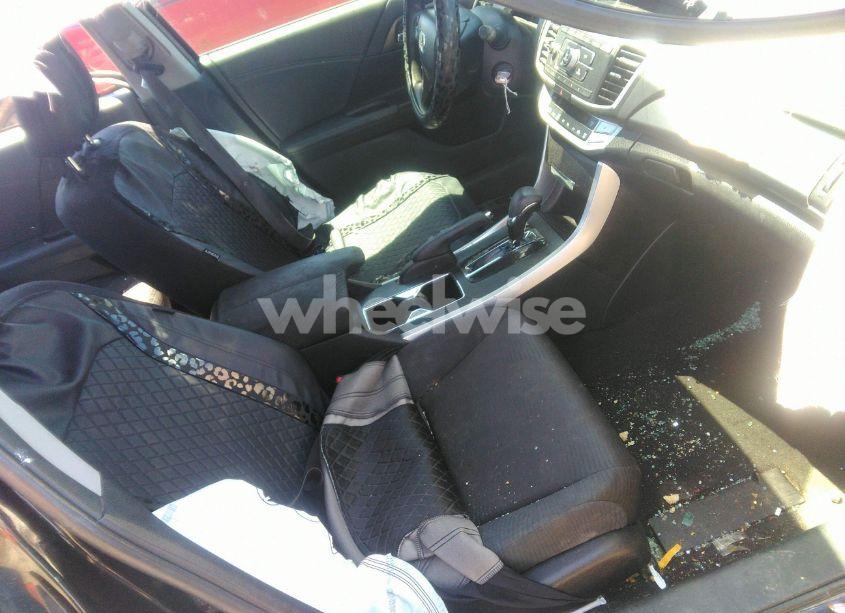 Photo 5 of 2015 Honda Accord LX (VIN 1HGCR2F3XFA195416)