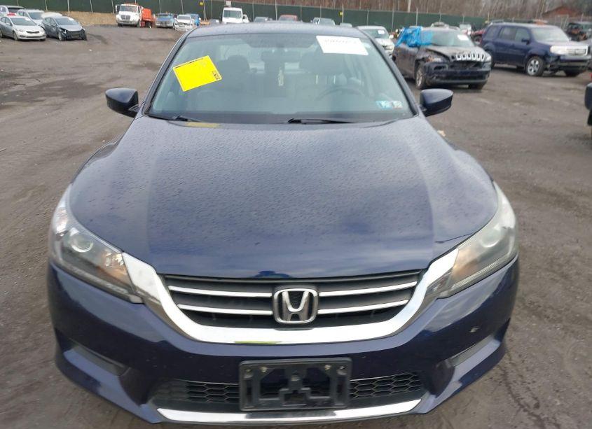 Photo 12 of 2015 Honda Accord LX (VIN 1HGCR2F3XFA211016)