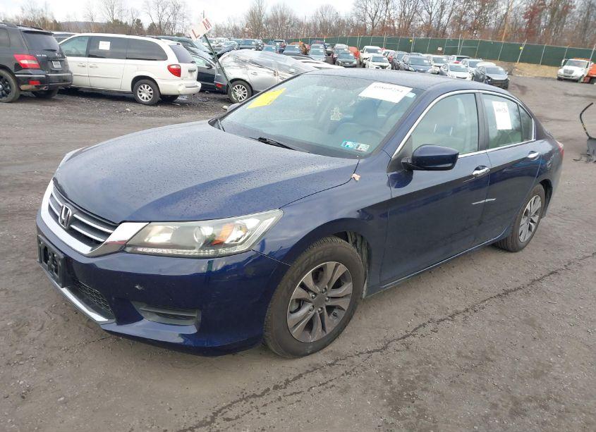 Photo 2 of 2015 Honda Accord LX (VIN 1HGCR2F3XFA211016)