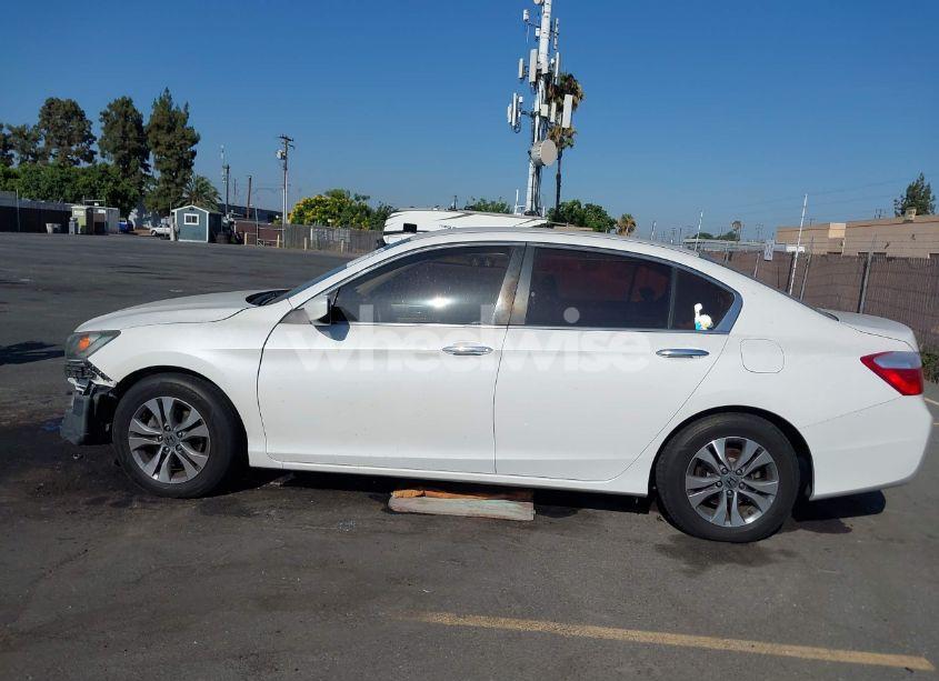 Photo 14 of 2015 Honda Accord LX (VIN 1HGCR2F3XFA216605)