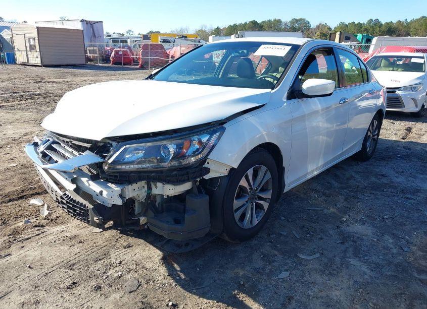 Photo 2 of 2015 Honda Accord LX (VIN 1HGCR2F3XFA248762)