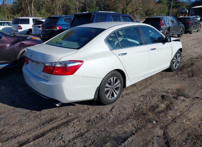 Photo 4 of 2015 Honda Accord LX (VIN 1HGCR2F3XFA248762)