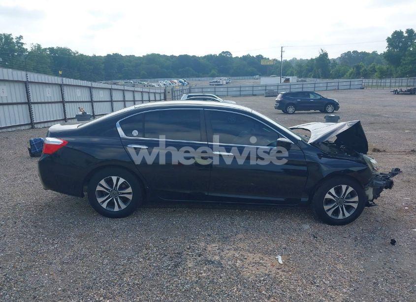 Photo 14 of 2015 Honda Accord LX (VIN 1HGCR2F3XFA264850)