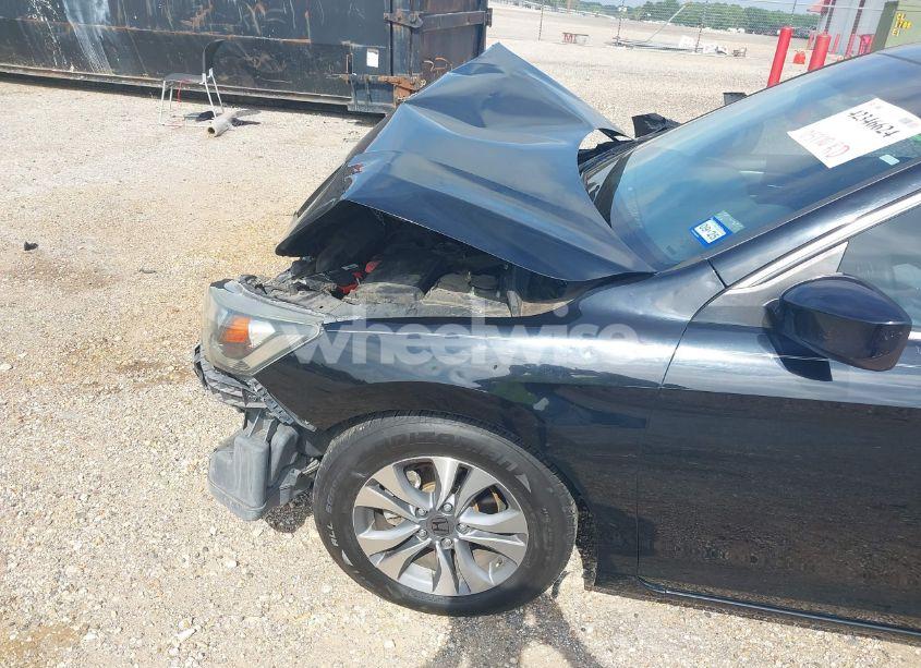 Photo 19 of 2015 Honda Accord LX (VIN 1HGCR2F3XFA264850)