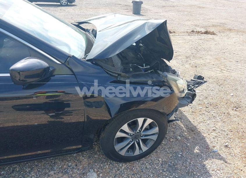 Photo 20 of 2015 Honda Accord LX (VIN 1HGCR2F3XFA264850)