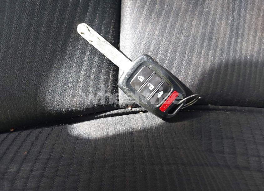 Photo 11 of 2016 Honda Accord LX (VIN 1HGCR2F3XGA002439)