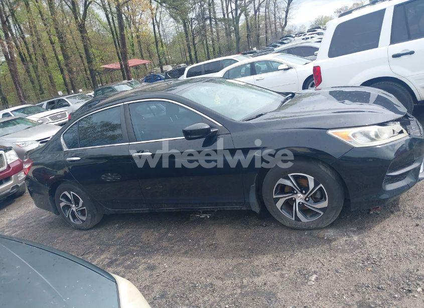 Photo 13 of 2016 Honda Accord LX (VIN 1HGCR2F3XGA029253)