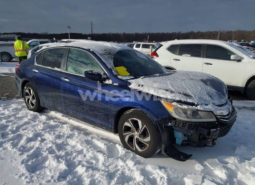 2016 Honda Accord LX (VIN 1HGCR2F3XGA067453) main photo