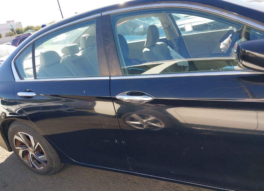 Photo 14 of 2016 Honda Accord LX (VIN 1HGCR2F3XGA072717)