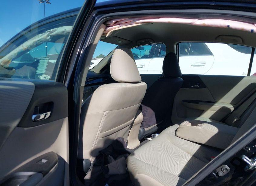 Photo 8 of 2016 Honda Accord LX (VIN 1HGCR2F3XGA072717)