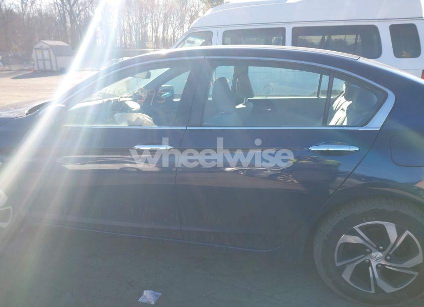 Photo 15 of 2016 Honda Accord LX (VIN 1HGCR2F3XGA130356)