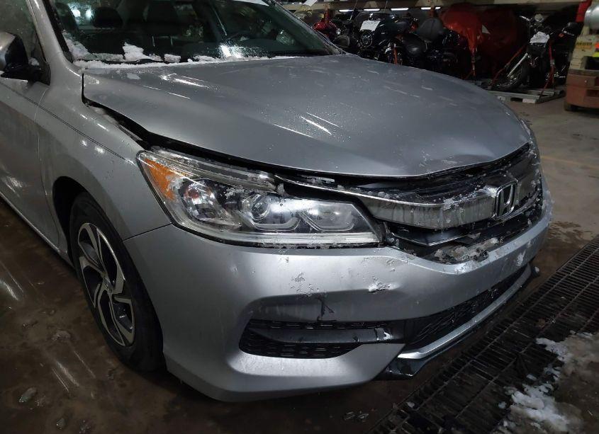 Photo 17 of 2016 Honda Accord LX (VIN 1HGCR2F3XGA142393)