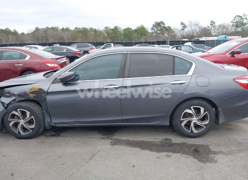 Photo 14 of 2016 Honda Accord SEDAN (VIN 1HGCR2F3XGA174163)