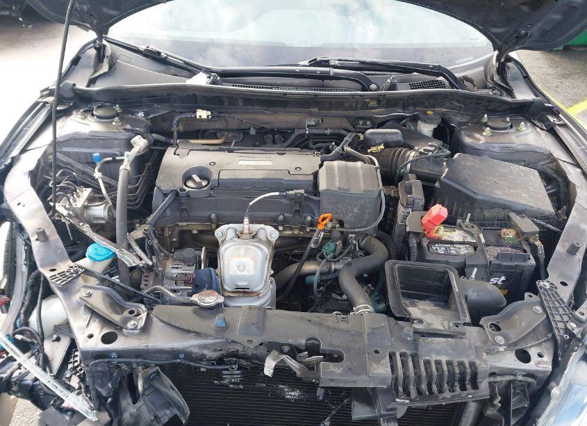 Photo 10 of 2016 Honda Accord LX (VIN 1HGCR2F3XGA209722)