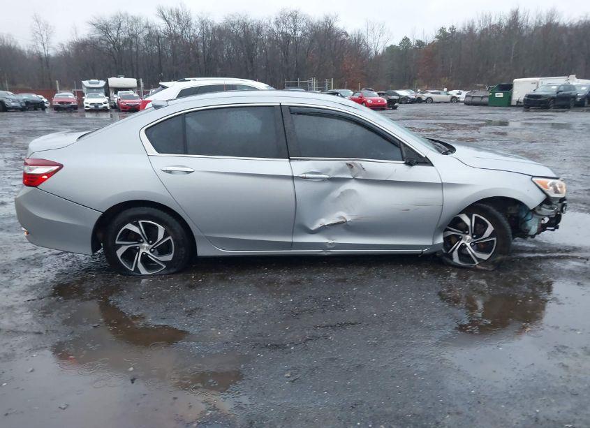 Photo 13 of 2016 Honda Accord LX (VIN 1HGCR2F3XGA219683)