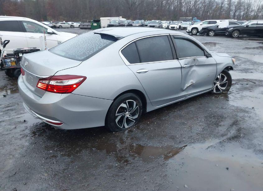 Photo 4 of 2016 Honda Accord LX (VIN 1HGCR2F3XGA219683)