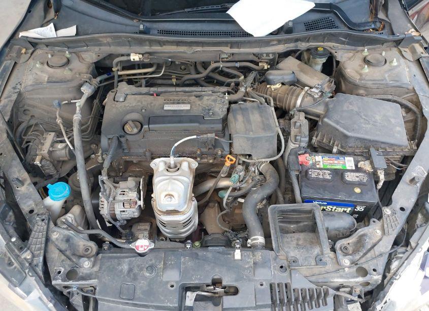 Photo 10 of 2016 Honda Accord LX (VIN 1HGCR2F3XGA222292)