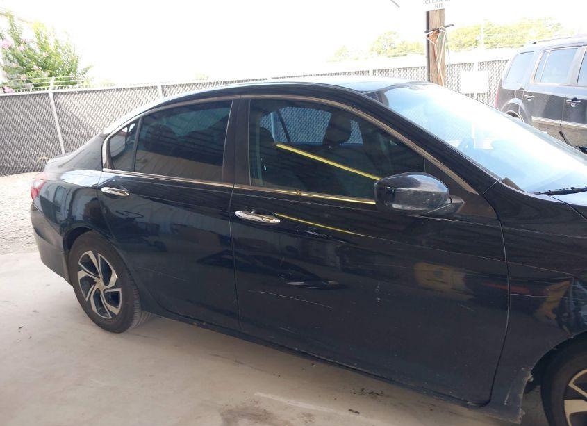 Photo 14 of 2016 Honda Accord LX (VIN 1HGCR2F3XGA222292)