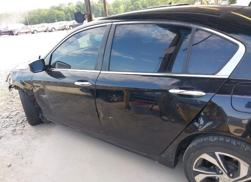 Photo 15 of 2016 Honda Accord LX (VIN 1HGCR2F3XGA222292)