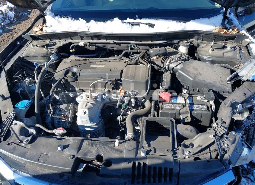 Photo 10 of 2016 Honda Accord LX (VIN 1HGCR2F3XGA241649)