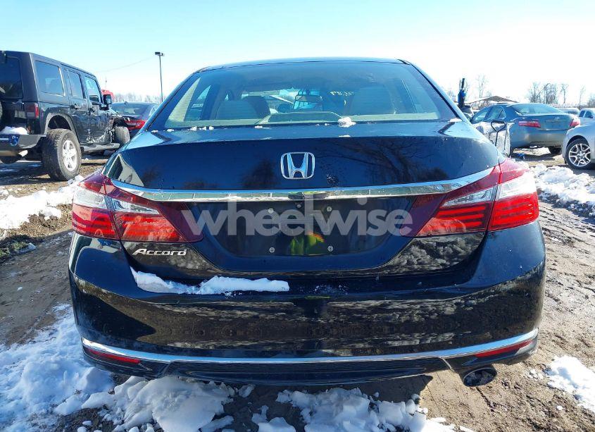 Photo 16 of 2016 Honda Accord LX (VIN 1HGCR2F3XGA241649)