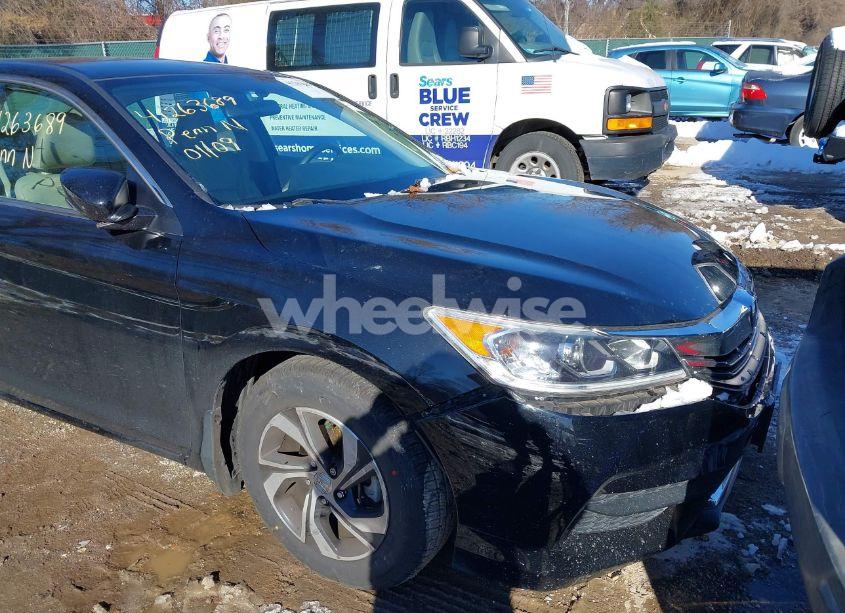 Photo 17 of 2016 Honda Accord LX (VIN 1HGCR2F3XGA241649)