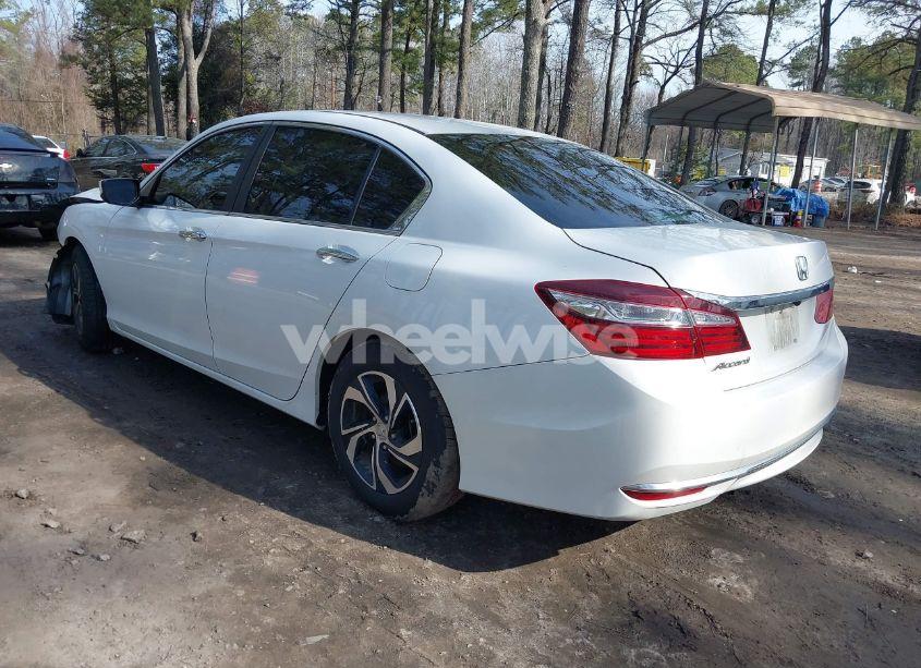 Photo 3 of 2017 Honda Accord LX (VIN 1HGCR2F3XHA022224)