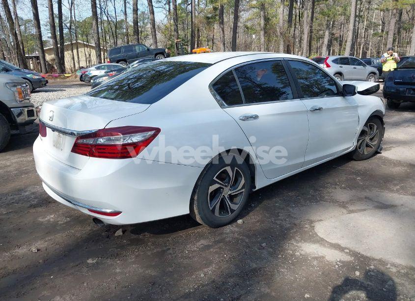 Photo 4 of 2017 Honda Accord LX (VIN 1HGCR2F3XHA022224)