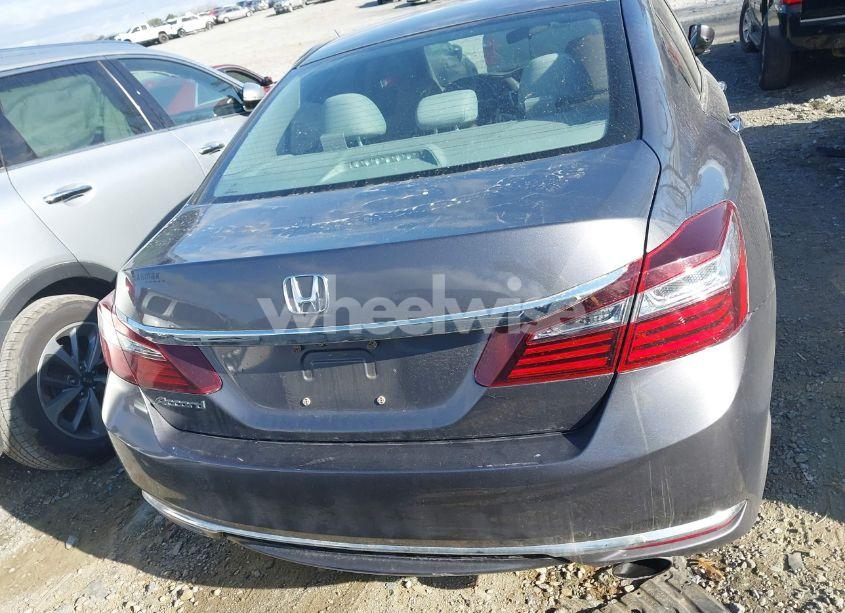 Photo 16 of 2017 Honda Accord LX (VIN 1HGCR2F3XHA059614)