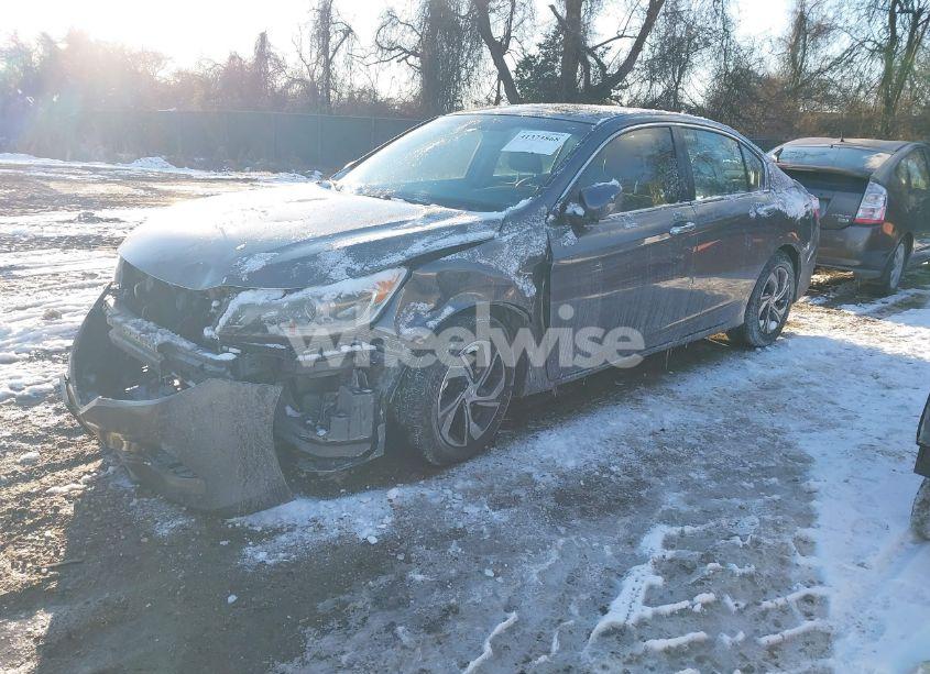 Photo 2 of 2017 Honda Accord LX (VIN 1HGCR2F3XHA071150)