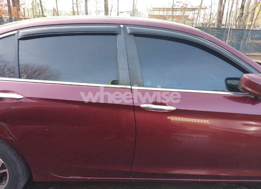 Photo 12 of 2017 Honda Accord LX (VIN 1HGCR2F3XHA153167)