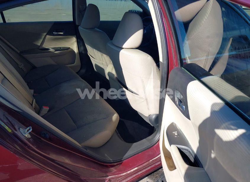 Photo 8 of 2017 Honda Accord LX (VIN 1HGCR2F3XHA169479)