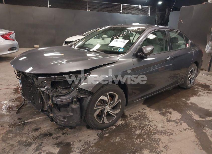 Photo 2 of 2017 Honda Accord LX (VIN 1HGCR2F3XHA246142)