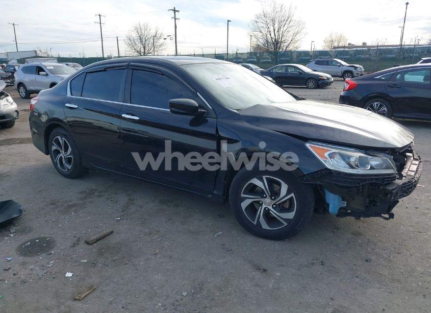2017 Honda Accord LX (VIN 1HGCR2F3XHA258727) main photo