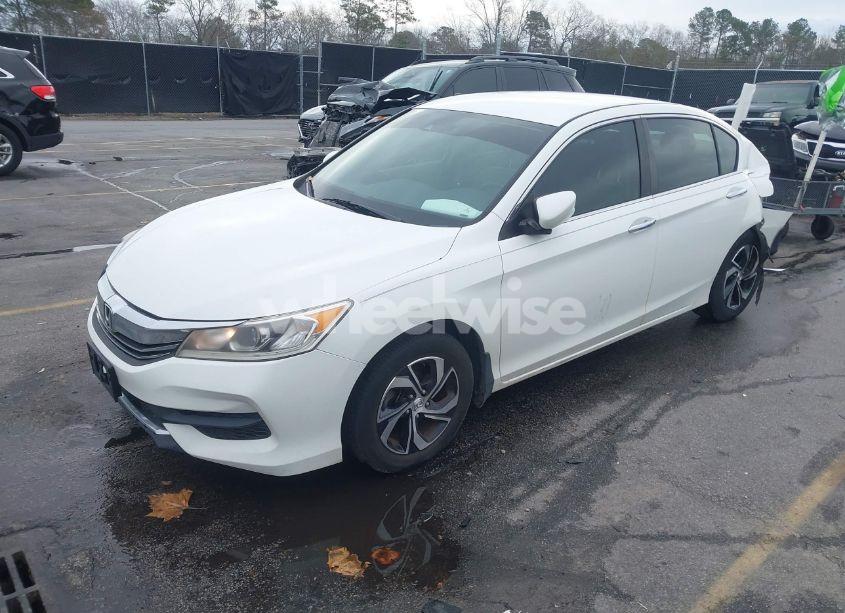 Photo 2 of 2016 Honda Accord LX (VIN 1HGCR2F40GA062304)