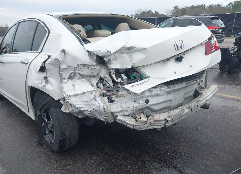 Photo 6 of 2016 Honda Accord LX (VIN 1HGCR2F40GA062304)