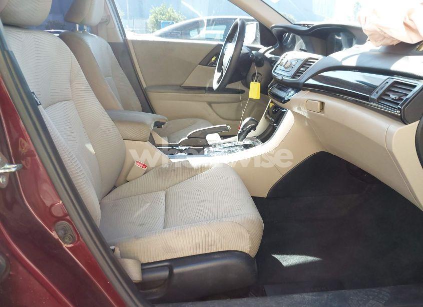 Photo 5 of 2017 Honda Accord LX (VIN 1HGCR2F41HA087911)