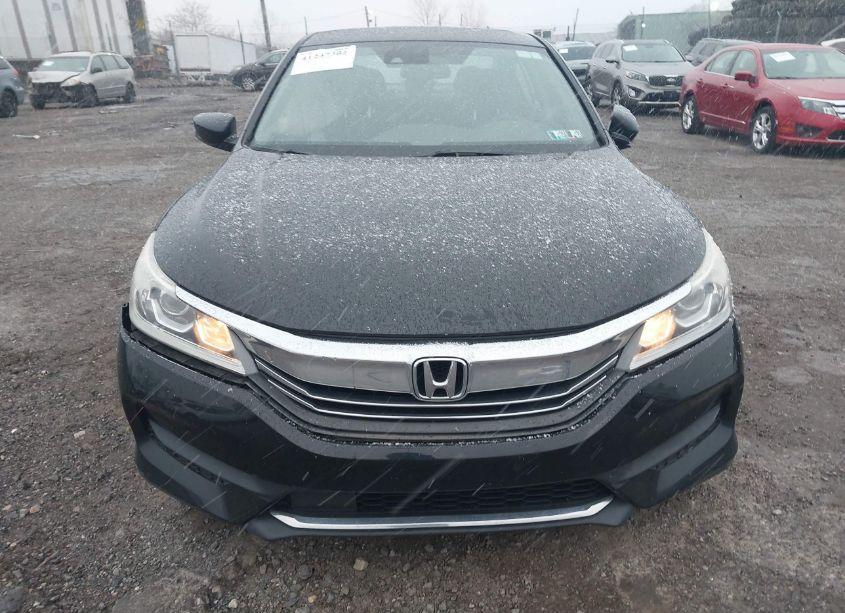 Photo 12 of 2017 Honda Accord LX (VIN 1HGCR2F41HA157004)