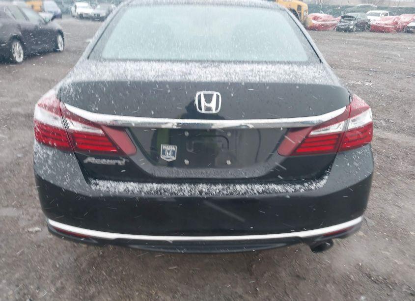 Photo 16 of 2017 Honda Accord LX (VIN 1HGCR2F41HA157004)