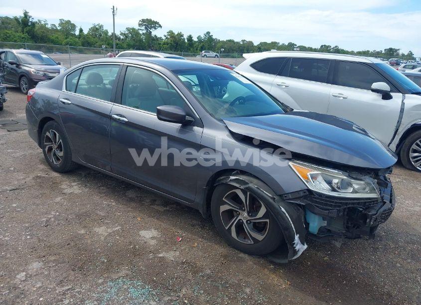2016 Honda Accord LX (VIN 1HGCR2F43GA063396) main photo