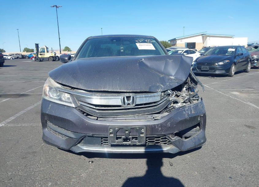 Photo 12 of 2017 Honda Accord LX (VIN 1HGCR2F45HA101597)