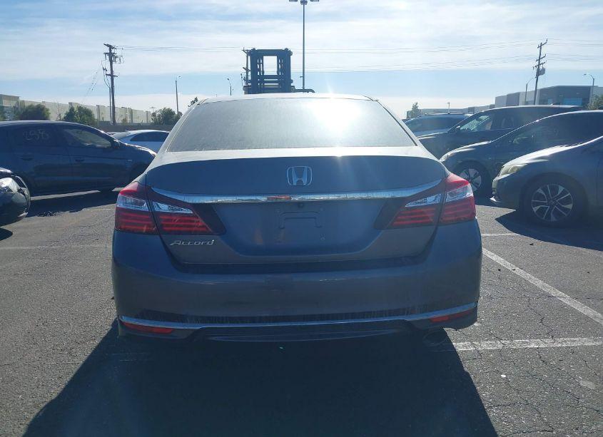 Photo 16 of 2017 Honda Accord LX (VIN 1HGCR2F45HA101597)